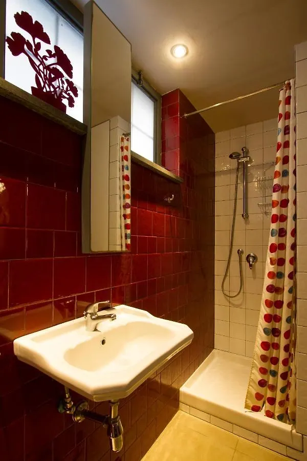 Tre Vie Apartment Con Terrazzo Giardino Pensile Catania Italy